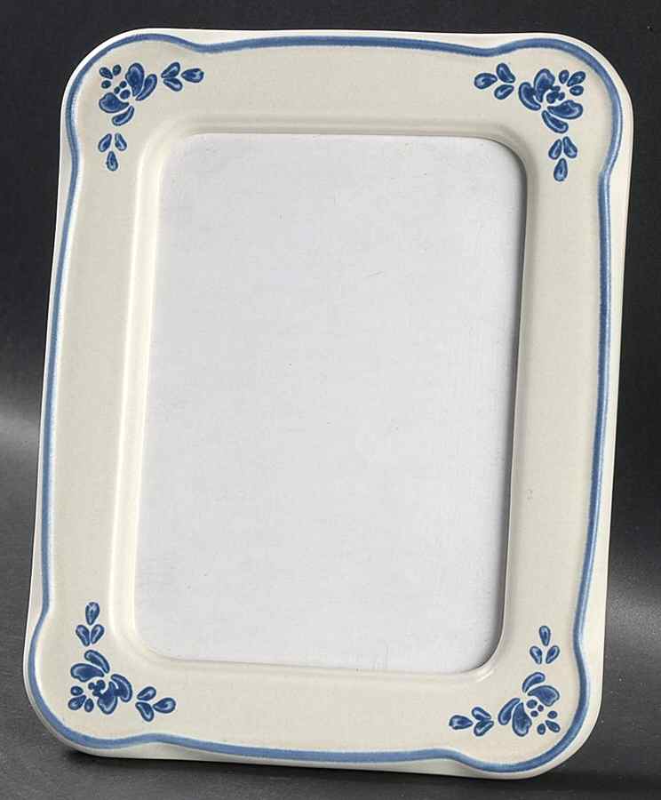 Yorktowne Frame-Holds 5" X 7" by Pfaltzgraff-1