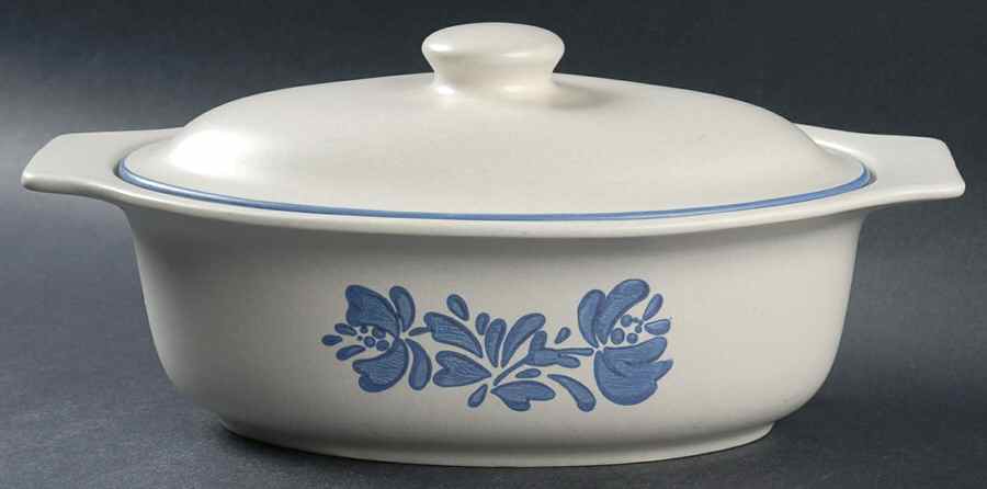 Yorktowne 1 Quart Oval Covered Casserole by Pfaltzgraff-1