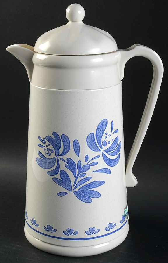 Yorktowne Plastic Thermos/Carafe & Lid by Pfaltzgraff-1