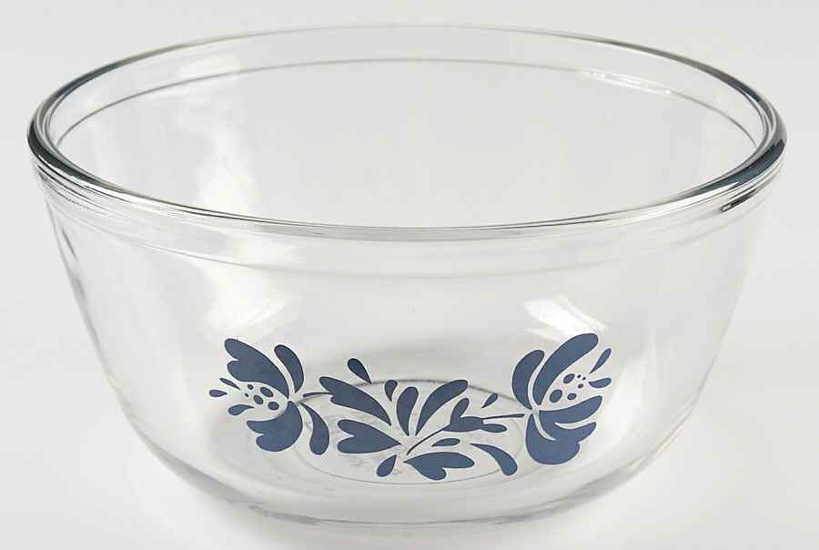 Yorktowne 7" Glassware Mixing Bowl by Pfaltzgraff-1