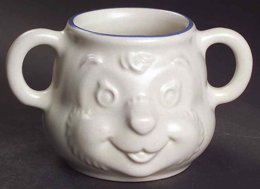 Yorktowne Child's Mug by Pfaltzgraff-1
