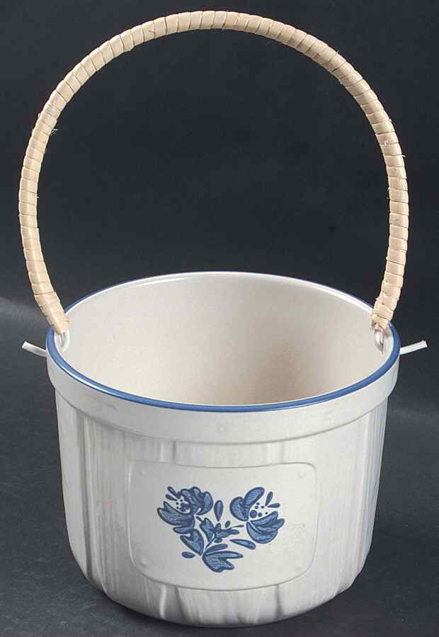 Yorktowne Berry Bucket with Wicker Handle by Pfaltzgraff-1