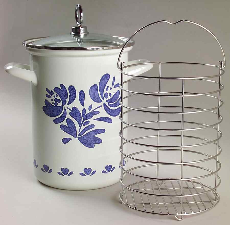 Yorktowne Asparagus Pot & Lid with Metal Steamer by Pfaltzgraff-1