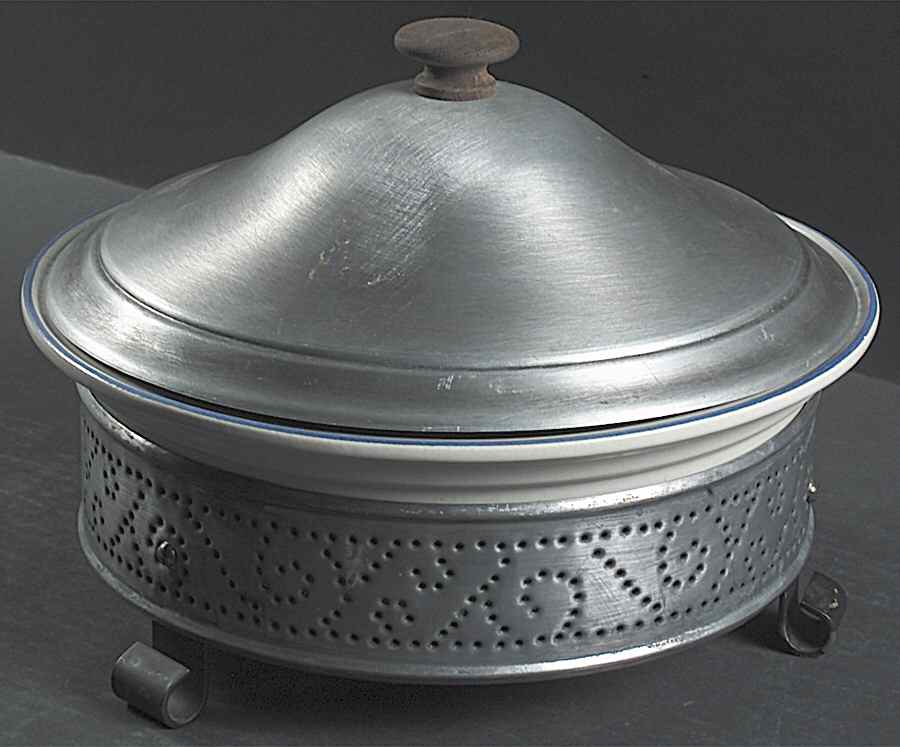 Yorktowne China Casserole with Metal Lid and Stand by Pfaltzgraff-1