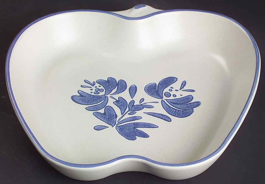 Yorktowne Large Baked Apple Dish by Pfaltzgraff-1