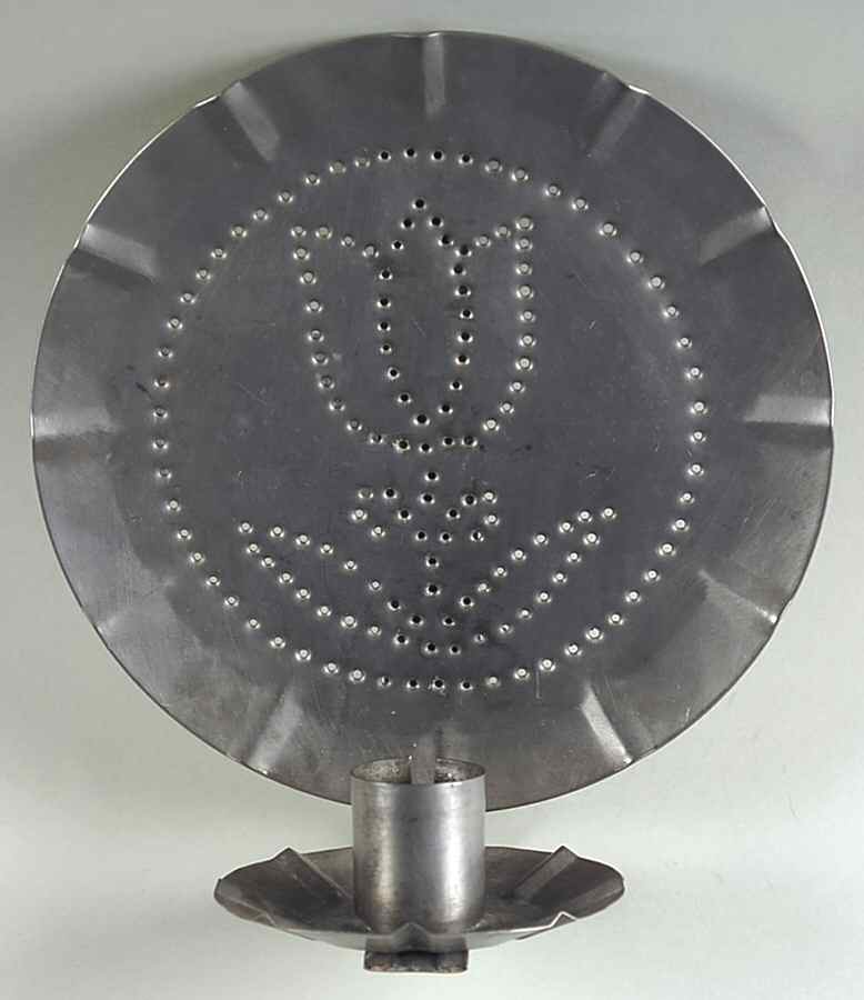 Yorktowne Tinshmith Wall Sconce Candleholder by Pfaltzgraff-1
