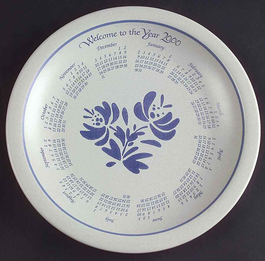 Yorktowne Calendar Plate by Pfaltzgraff-1