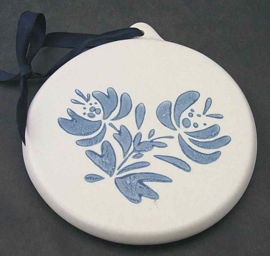 Yorktowne Cookie Mold/Press by Pfaltzgraff-1