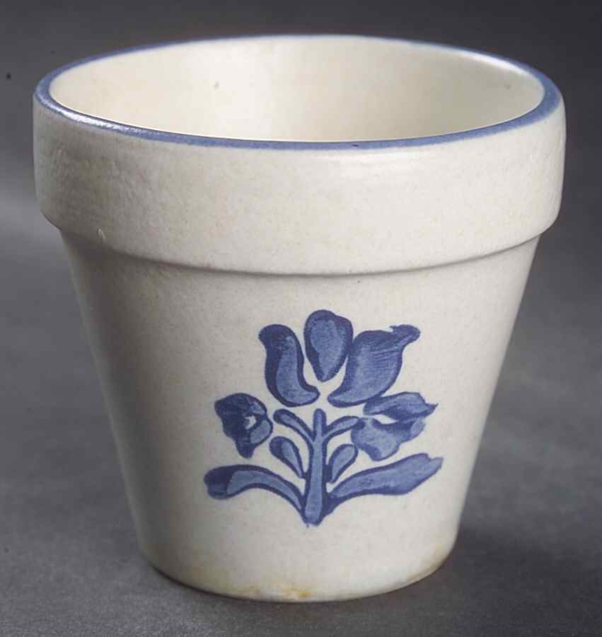 Yorktowne 2" Flower Pot by Pfaltzgraff-1