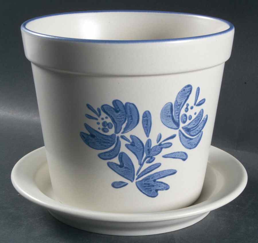 Yorktowne 6" Flower Pot & Underplate by Pfaltzgraff-1