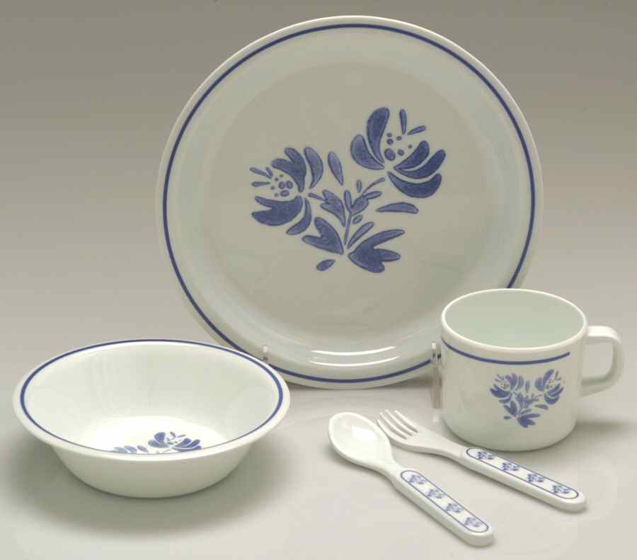 Yorktowne (5 Piece) Melamine Kid's Set by Pfaltzgraff-1