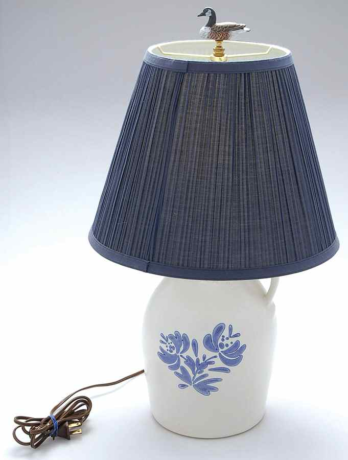 Yorktowne Large Jug Table Lamp & Shade by Pfaltzgraff-1