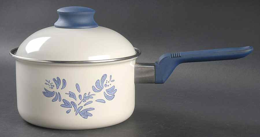 Yorktowne 1 Qt Metal Saucepan by Pfaltzgraff-1