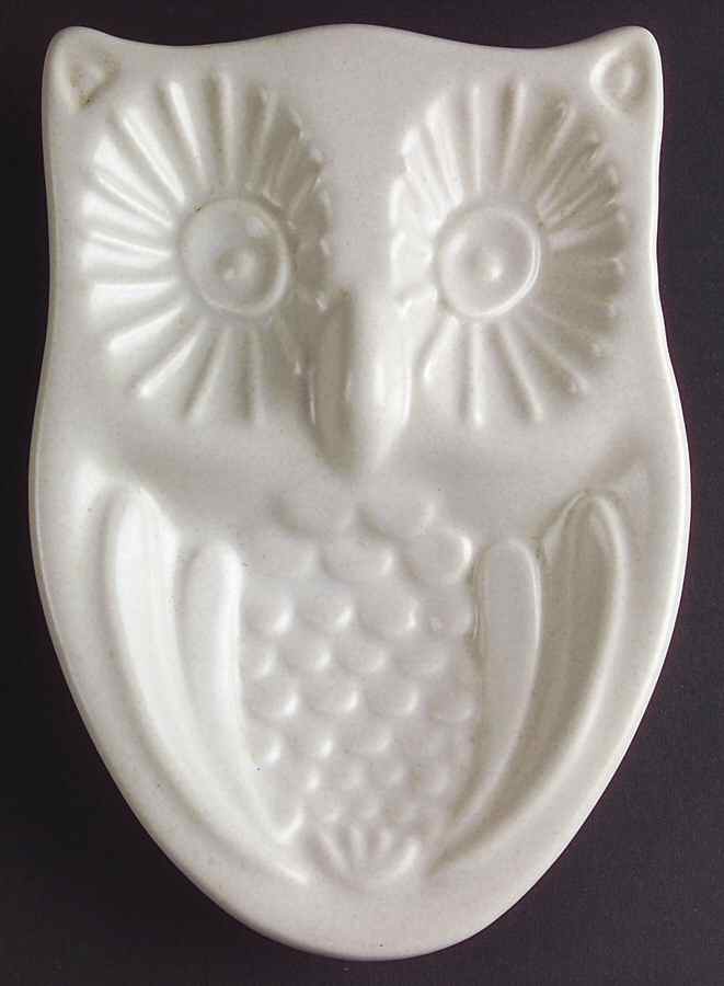Yorktowne Spoon Rest/Holder (Holds 3 Spoons) by Pfaltzgraff-1