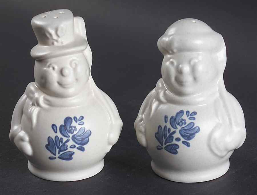 Yorktowne Snow People Salt & Pepper Set by Pfaltzgraff-1