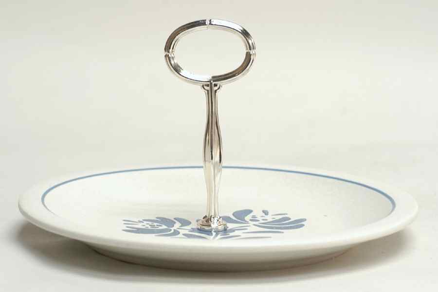 Yorktowne Round Serving Plate with Handle (DP) by Pfaltzgraff-1