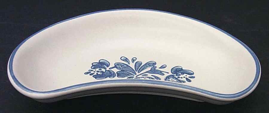 Yorktowne Crescent Salad Plate by Pfaltzgraff-1