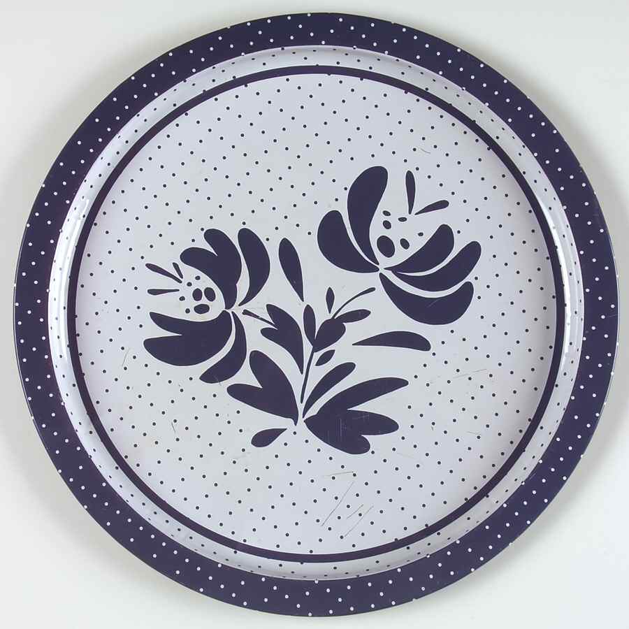 Yorktowne Metal Serving Tray by Pfaltzgraff-1