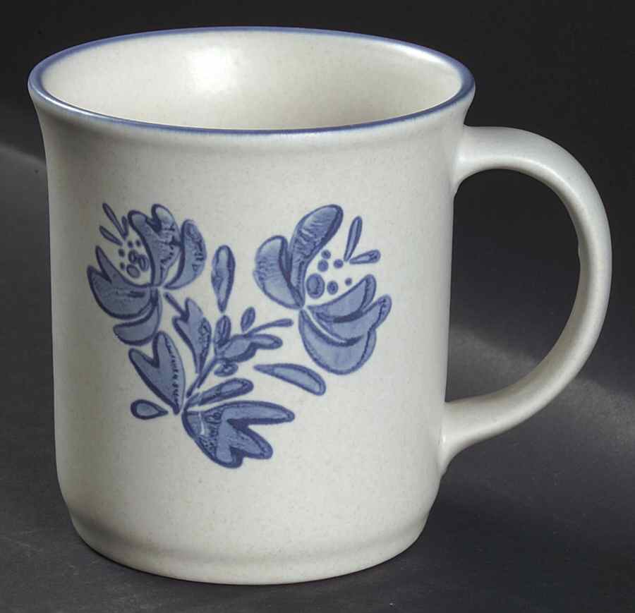 Yorktowne Mug by Pfaltzgraff-1