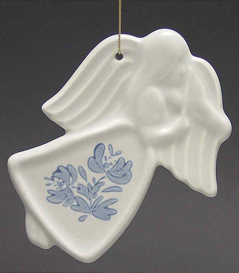 Yorktowne Ornament by Pfaltzgraff-1