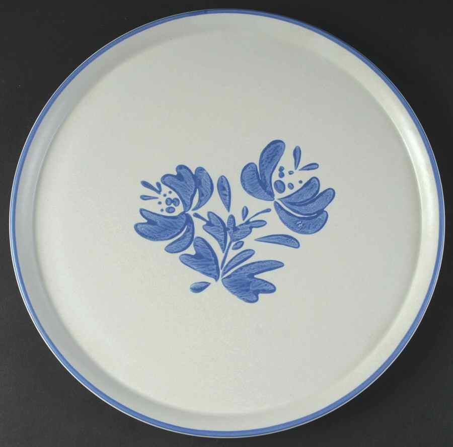 Yorktowne 12" Round Platter by Pfaltzgraff-1