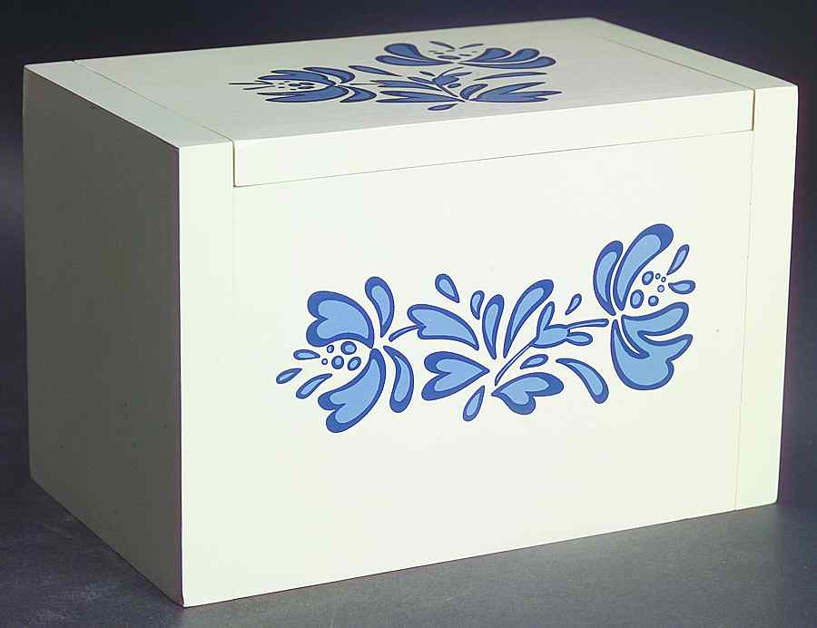 Yorktowne Wood Recipe Box & Lid by Pfaltzgraff-1