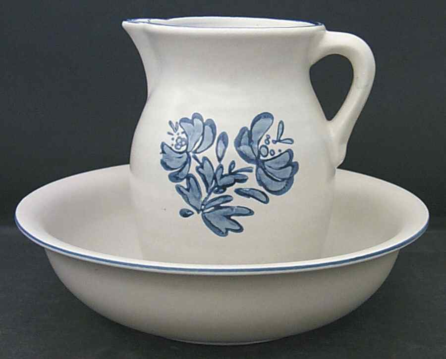 Yorktowne 64 Oz Pitcher and Bowl Set by Pfaltzgraff-1