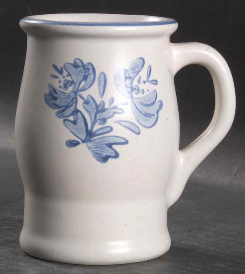 Yorktowne Mug by Pfaltzgraff-1