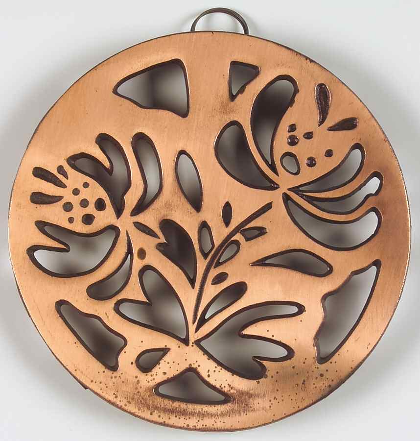 Yorktowne Round Copper Trivet by Pfaltzgraff-1