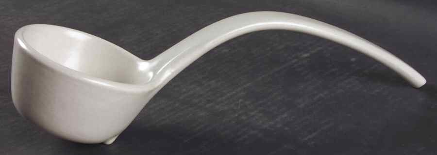 Yorktowne Tureen Ladle by Pfaltzgraff-1