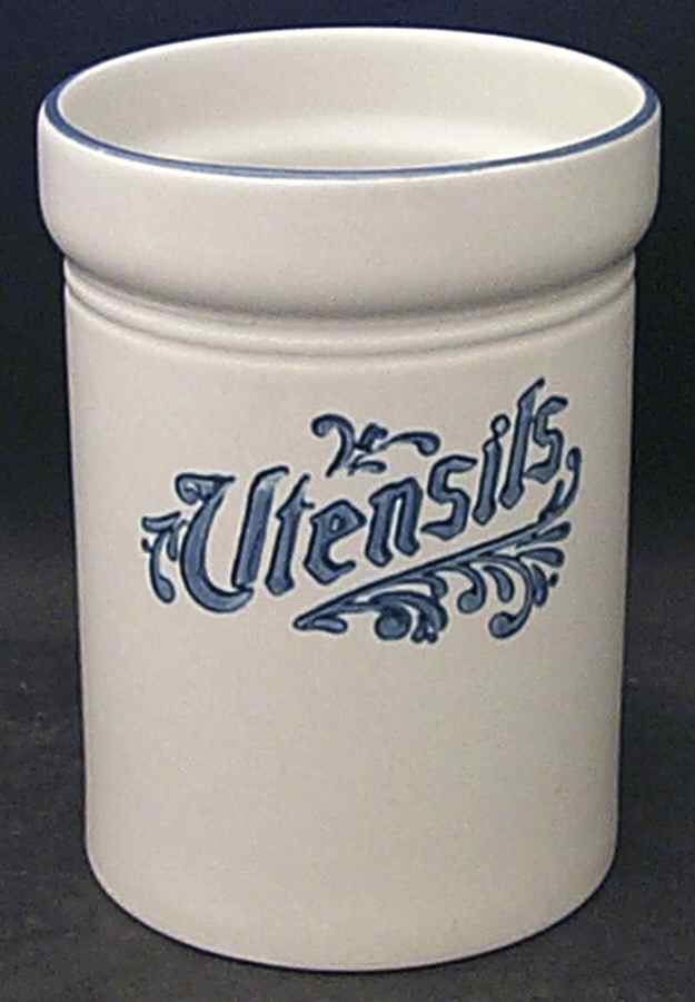 Yorktowne Utensil Holder by Pfaltzgraff-1