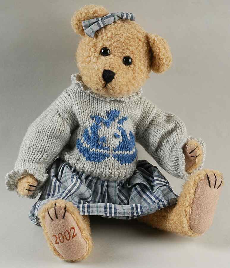 Yorktowne Dated Plush Teddy Bear by Pfaltzgraff-1