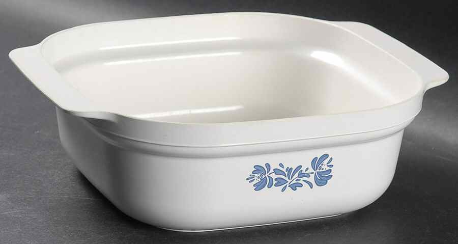 Yorktowne 1.5 Qt Sq Oven/Microwave Casserole No Plastic Lid by Pfaltzgraff-1