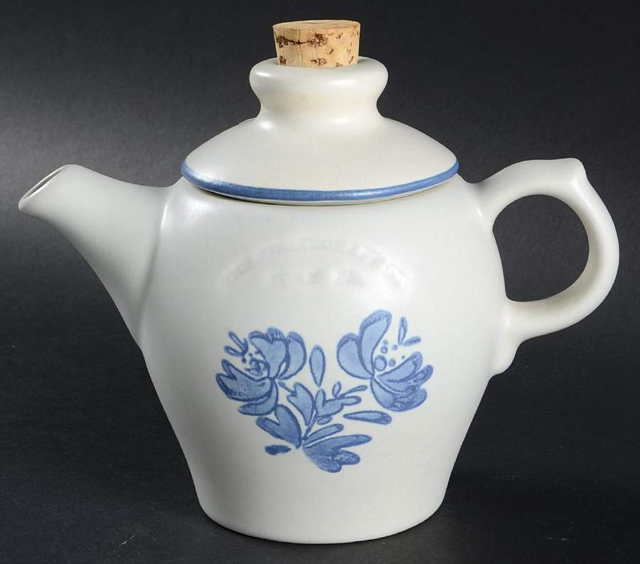 Yorktowne Special Edition Individual Teapot & Lid by Pfaltzgraff-1