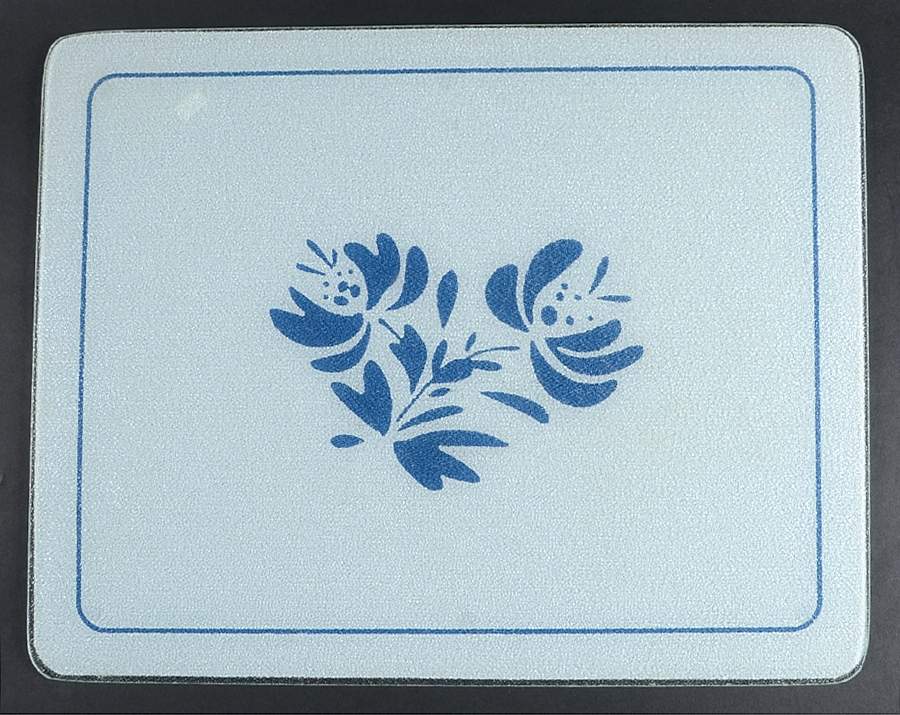 Yorktowne Rectangular Glassware Cutting Board by Pfaltzgraff-1