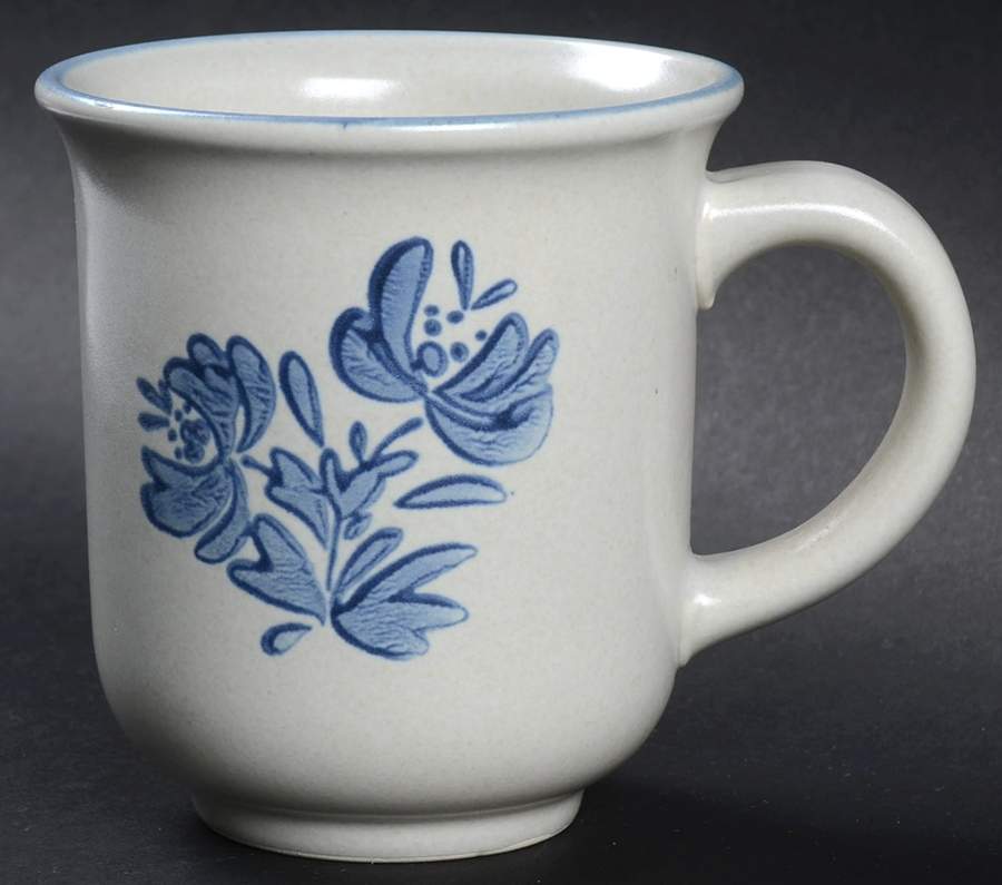 Yorktowne Mug by Pfaltzgraff-1