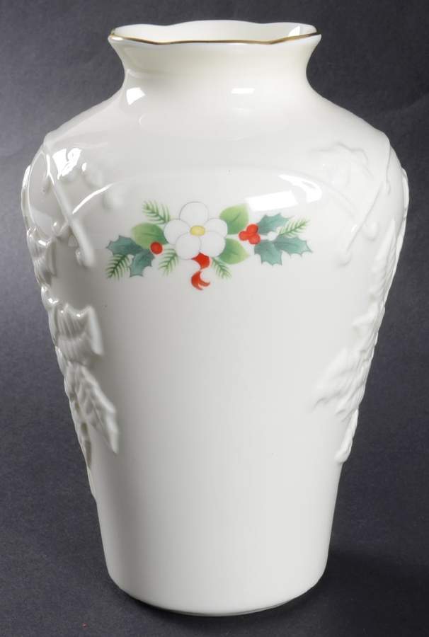 Yuletide (Bone) 6" Vase by Pfaltzgraff-1