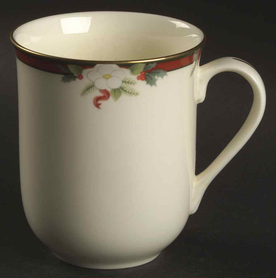 Yuletide (Bone) Mug by Pfaltzgraff-1