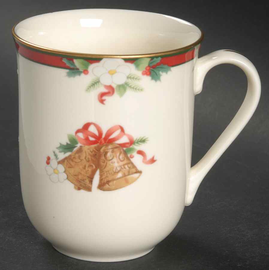 Yuletide (Bone) Accent Mug by Pfaltzgraff-1