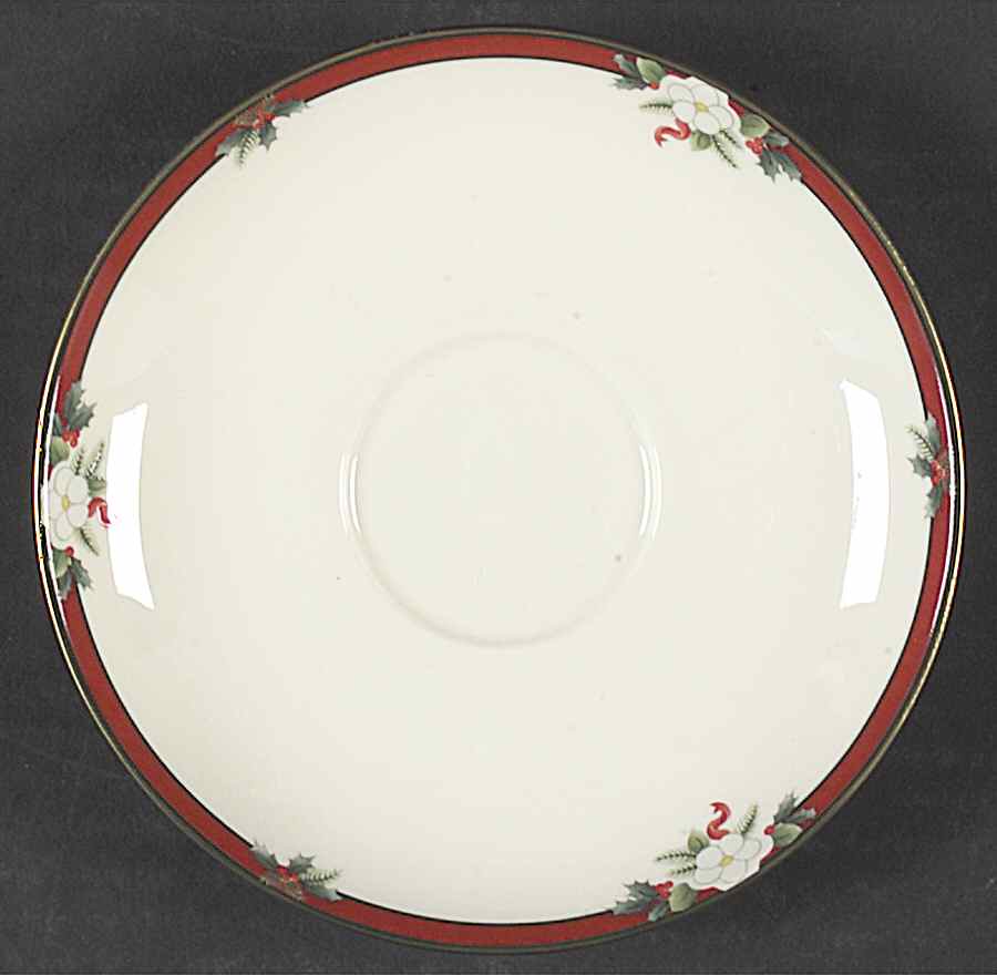 Yuletide (Bone) Saucer by Pfaltzgraff-1