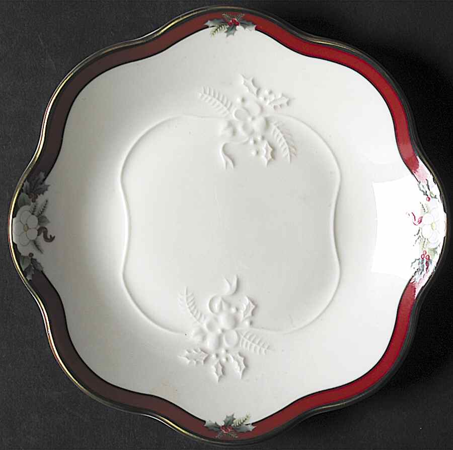 Yuletide (Bone) 6" Sweet Meat Dish by Pfaltzgraff-1