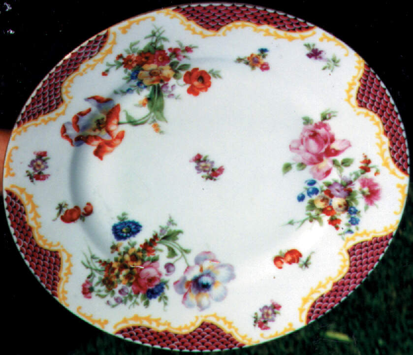PHE5 Dinner Plate by Phoenix (Czech)-1