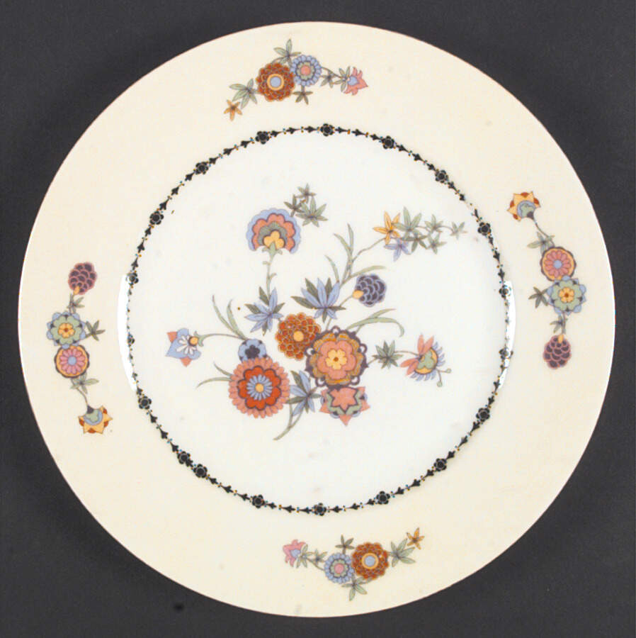 PHE8 Dinner Plate by Phoenix (Czech)-1