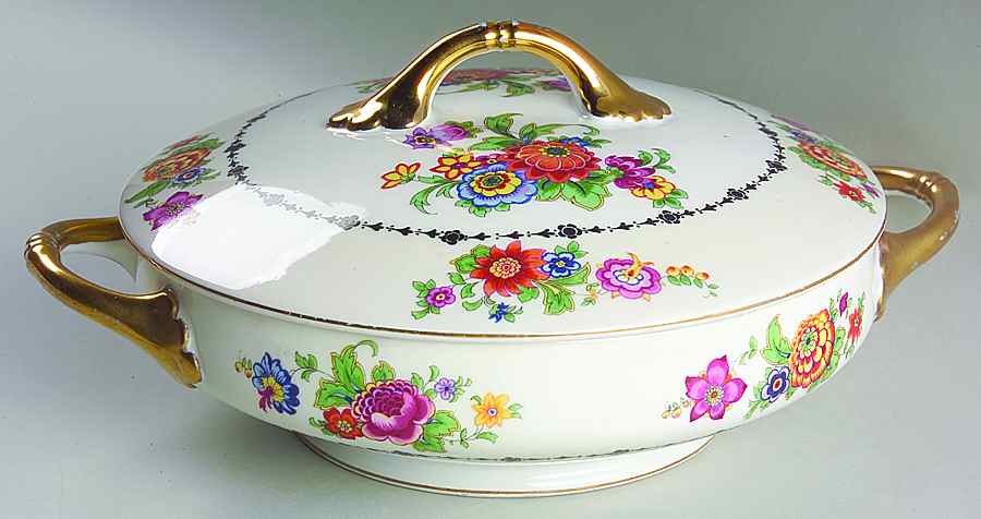PHE8 Round Covered Vegetable by Phoenix (Czech)-1