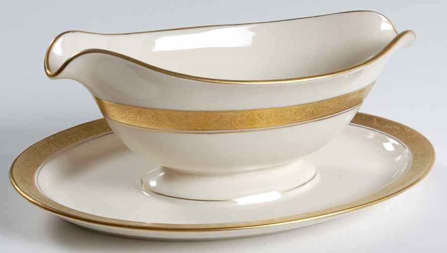 Athenian Gravy Boat with Attached Underplate by Pickard-1