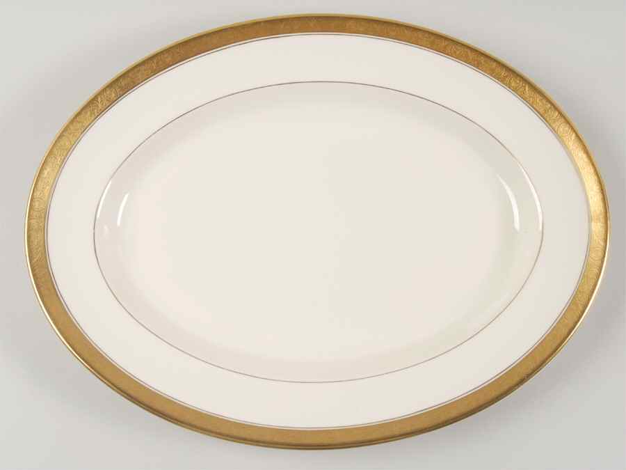 Athenian 15" Oval Serving Platter by Pickard-1