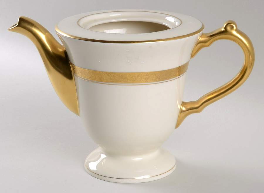 Athenian Tea/Coffee Pot No Lid by Pickard-1