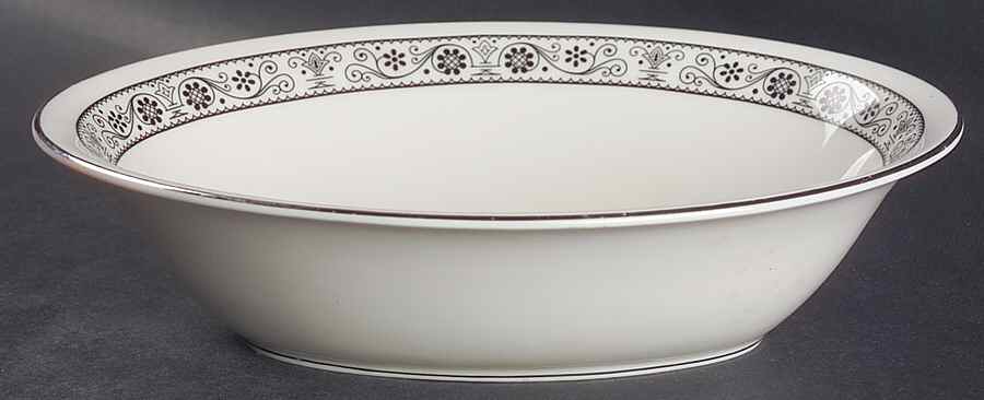 Barcelona 9" Oval Vegetable Bowl by Pickard-1