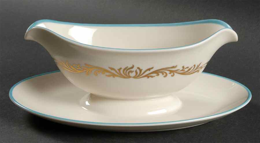 Baroque Gravy Boat with Attached Underplate by Pickard-1