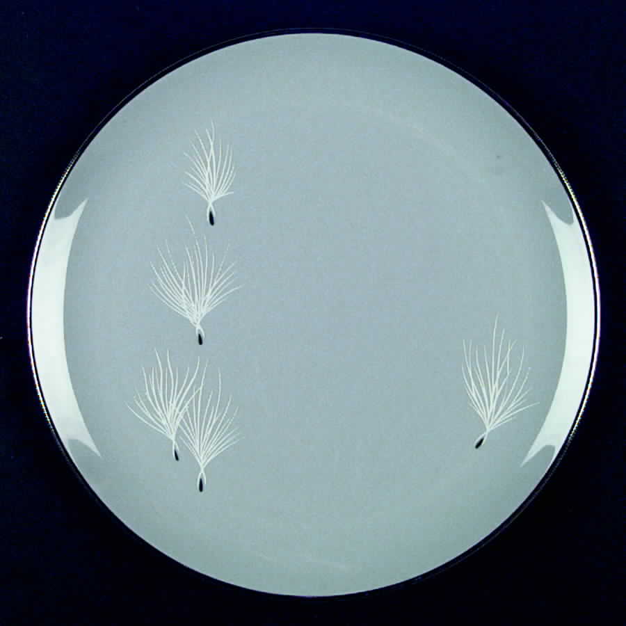 Blue Skies Dinner Plate by Pickard-1